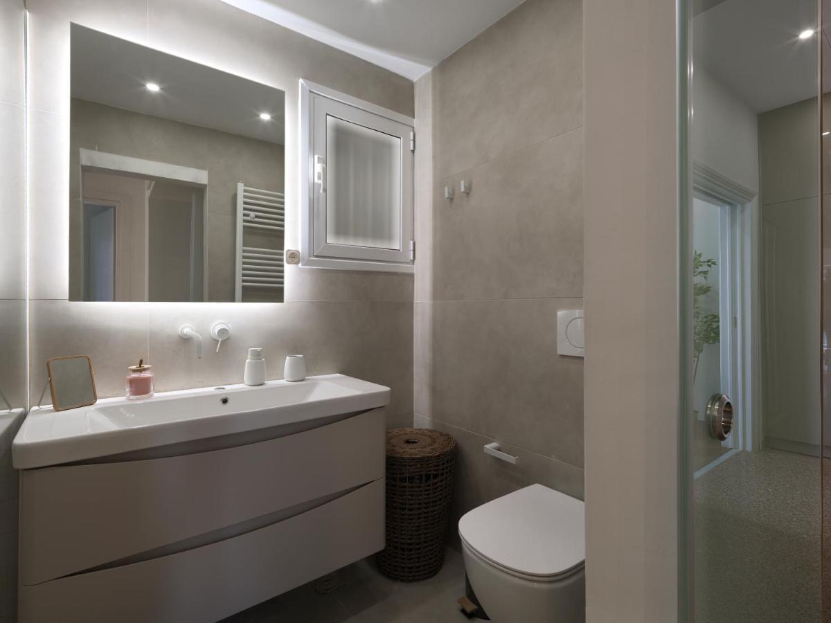 Metro Fix Apartment Atenas Exterior foto